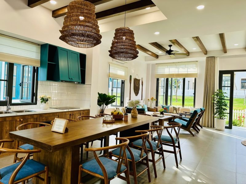 Luxury 3 bedroom Garden-view Windsea Villa – Novaworld Phan Thiet